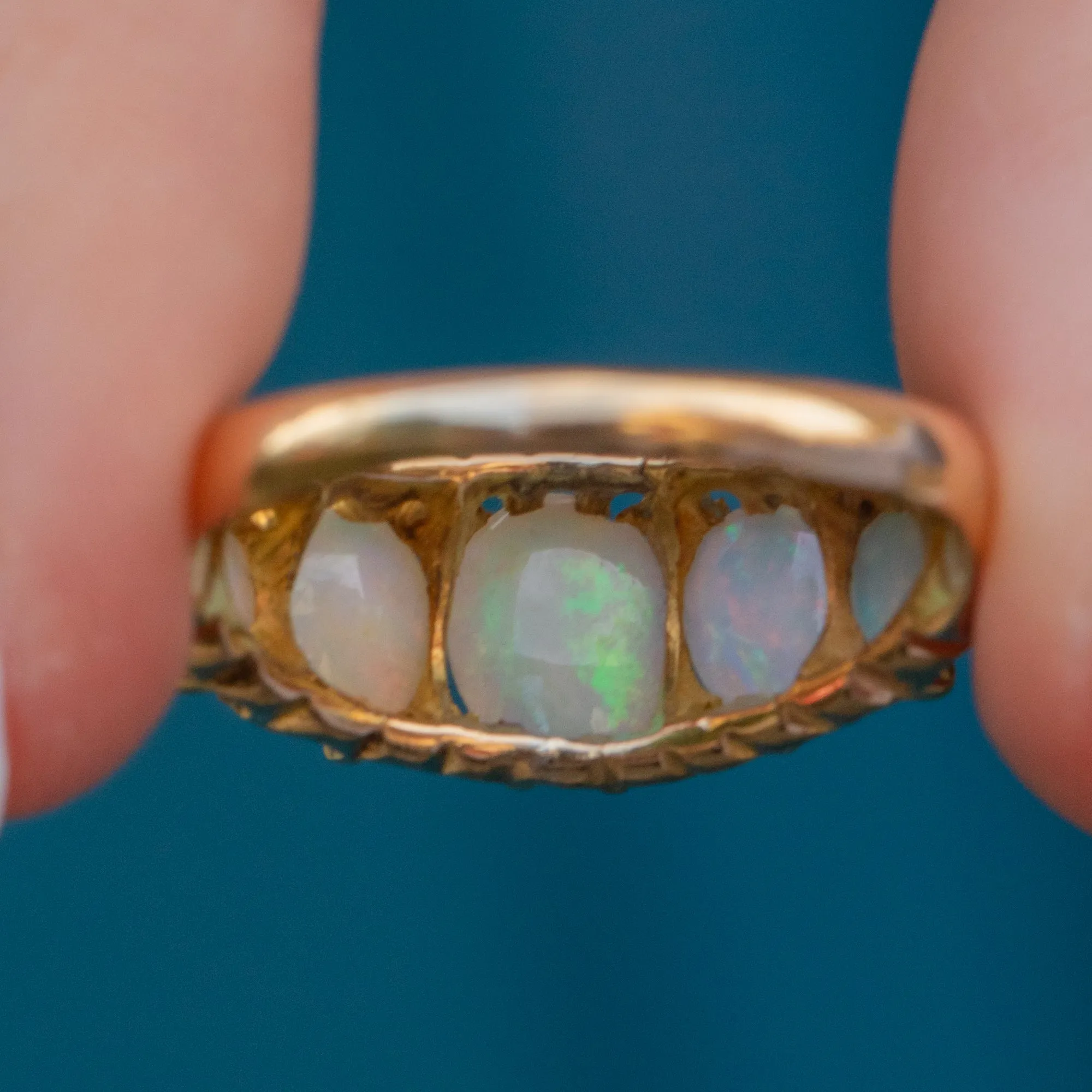 Antique 18ct Gold Opal Five Stone Ring