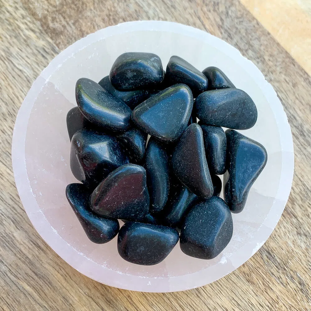 Black Onyx Tumbled Stone