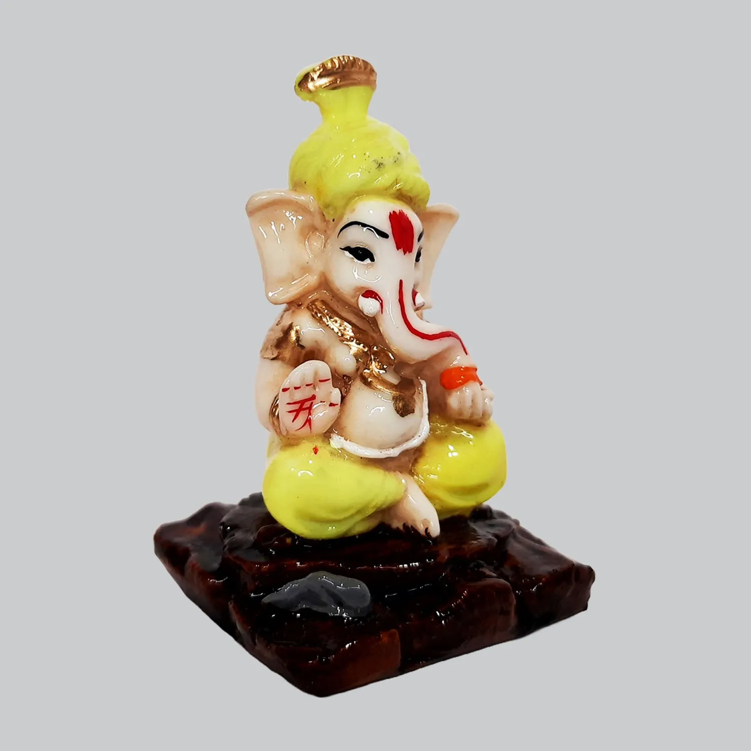 Resin Car Ganesha with Pagadi 2.5 in